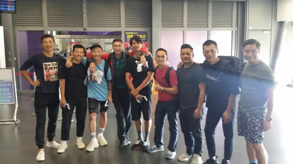 香港車友抵達台灣機場合照